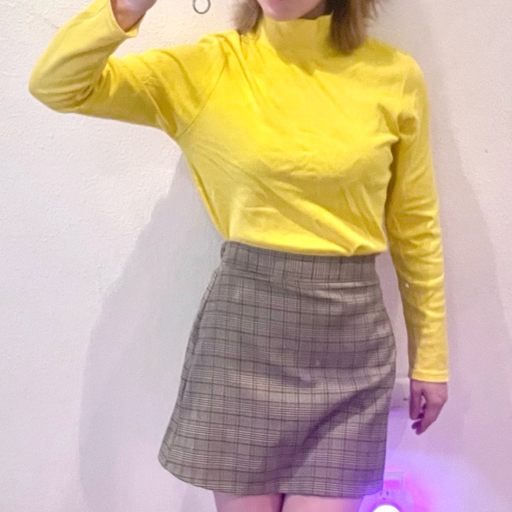 Yellow Long Sleeve Turtleneck Top [Size S] 💛